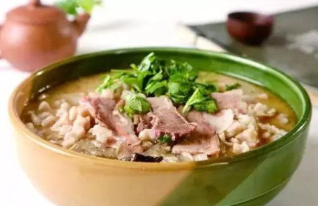 牛羊肉泡馍
